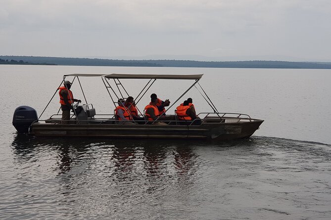 2-Day Akagera National Park Game Drive, Ihema boat trip with a Choice 4x4 - Choosing between Akagera Game Lodge and Ruzizi Tented Lodge