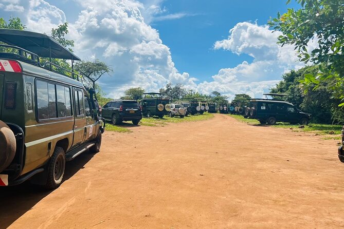 2 Days in Akagera National Park - The 9 a.m. departure from Kigali