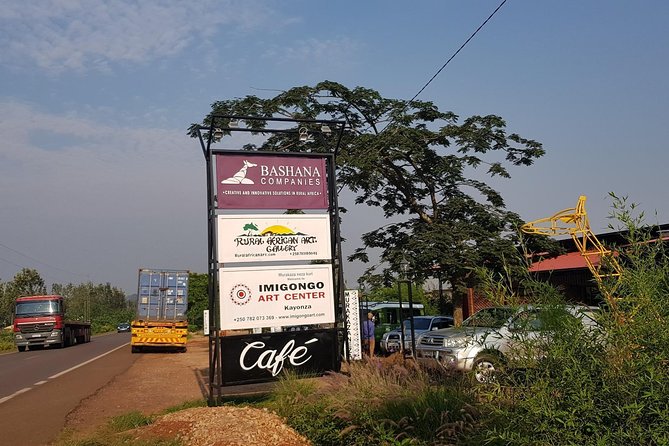 Cool Share Day Akagera Game Drive, Daily Depart, Boat Ride, Lunch - Entering Akagera National Park