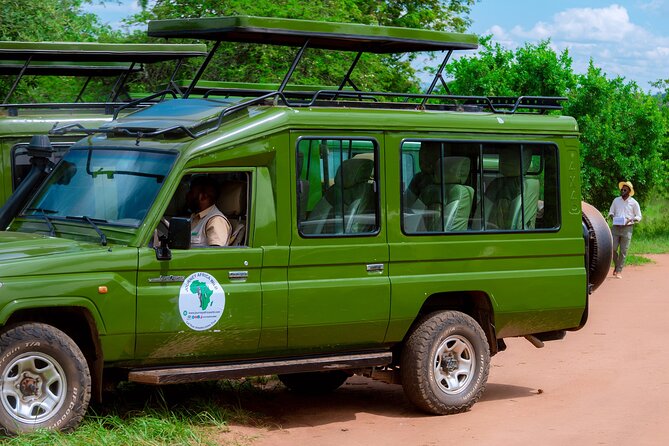 Full-Day Private Safari of Akagera National Park with Lunch - Lunch, breakfast, and what the price covers