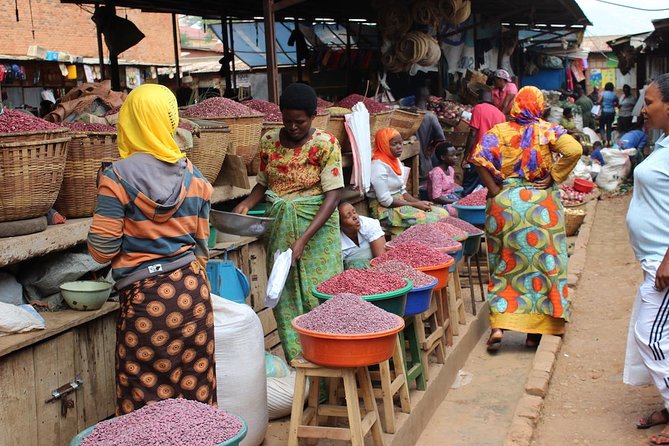 Gisenyi city tour - Lunch and the taste of local life