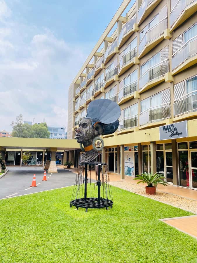 Kigali City Tour: History, Art and Local Highlights. - Niyo Arts Center and the question of expectations