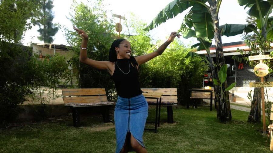 Kigali: Learn the Amaraba Dance Experience in Kigali - Learning the meaning behind each movement