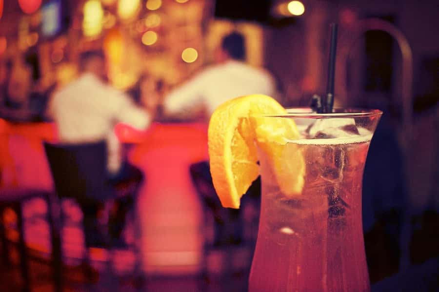 Kigali: Sunset Drinks, Dinner, and Nightlife Tour - Starting at Lemon Kigali in Kimihurura