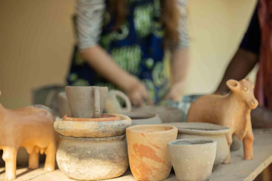 Kigali: Traditional Kubumba Pottery Making with Local Women - The souvenir problem: drying takes time