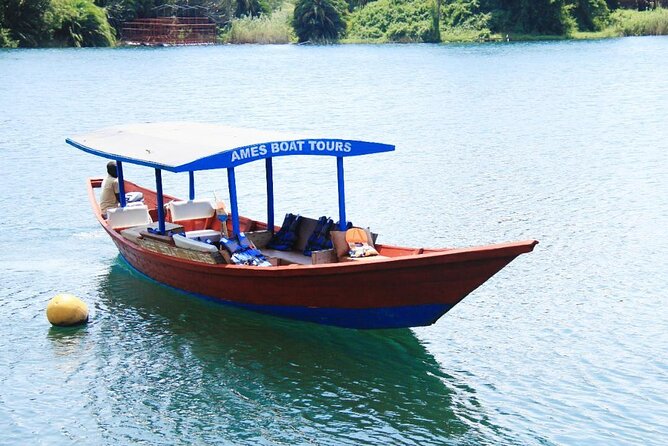 Lake Kivu Boat Trips & Experiences - Guides, boats, and the personal service