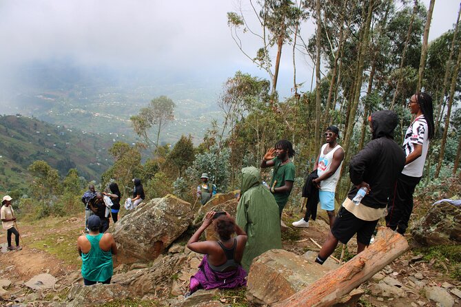 Mount Kabuye Hiking - Mushubi Primary School and the people along the route